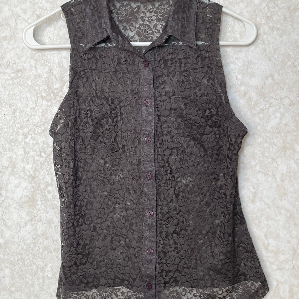 Sleeveless Sheer Lace Top